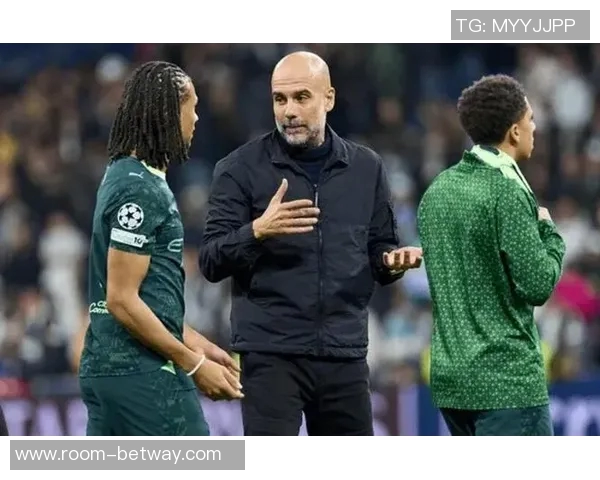 瓜迪奥拉因私人事务缺席发布会科洛图雷代为出席回应媒体提问